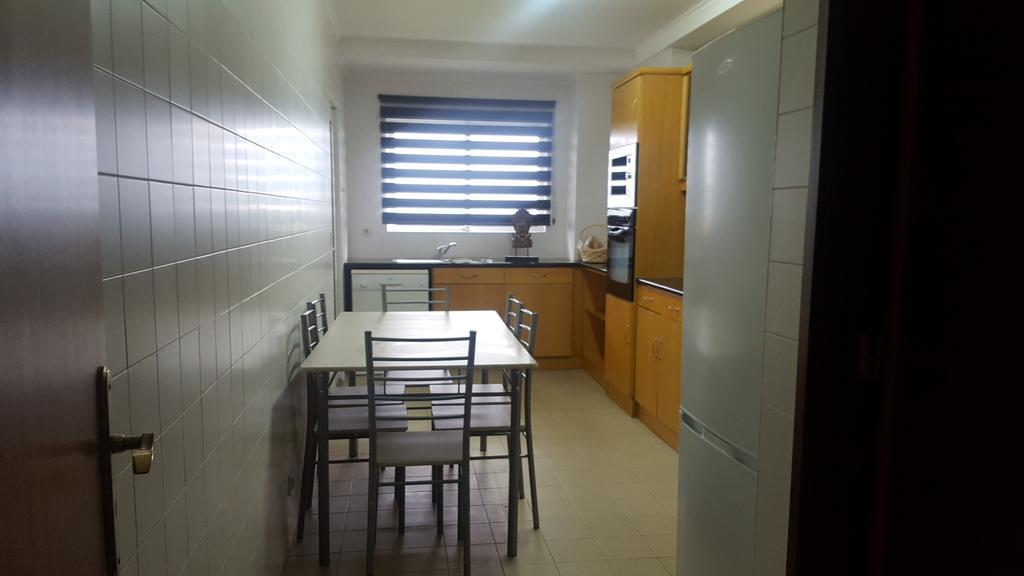 Apartamento Vista Deslumbrante ปอนตาเดลกาดา ภายนอก รูปภาพ